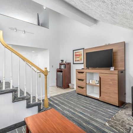 Crossroads Inn & Suites Gatlinburg Extérieur photo