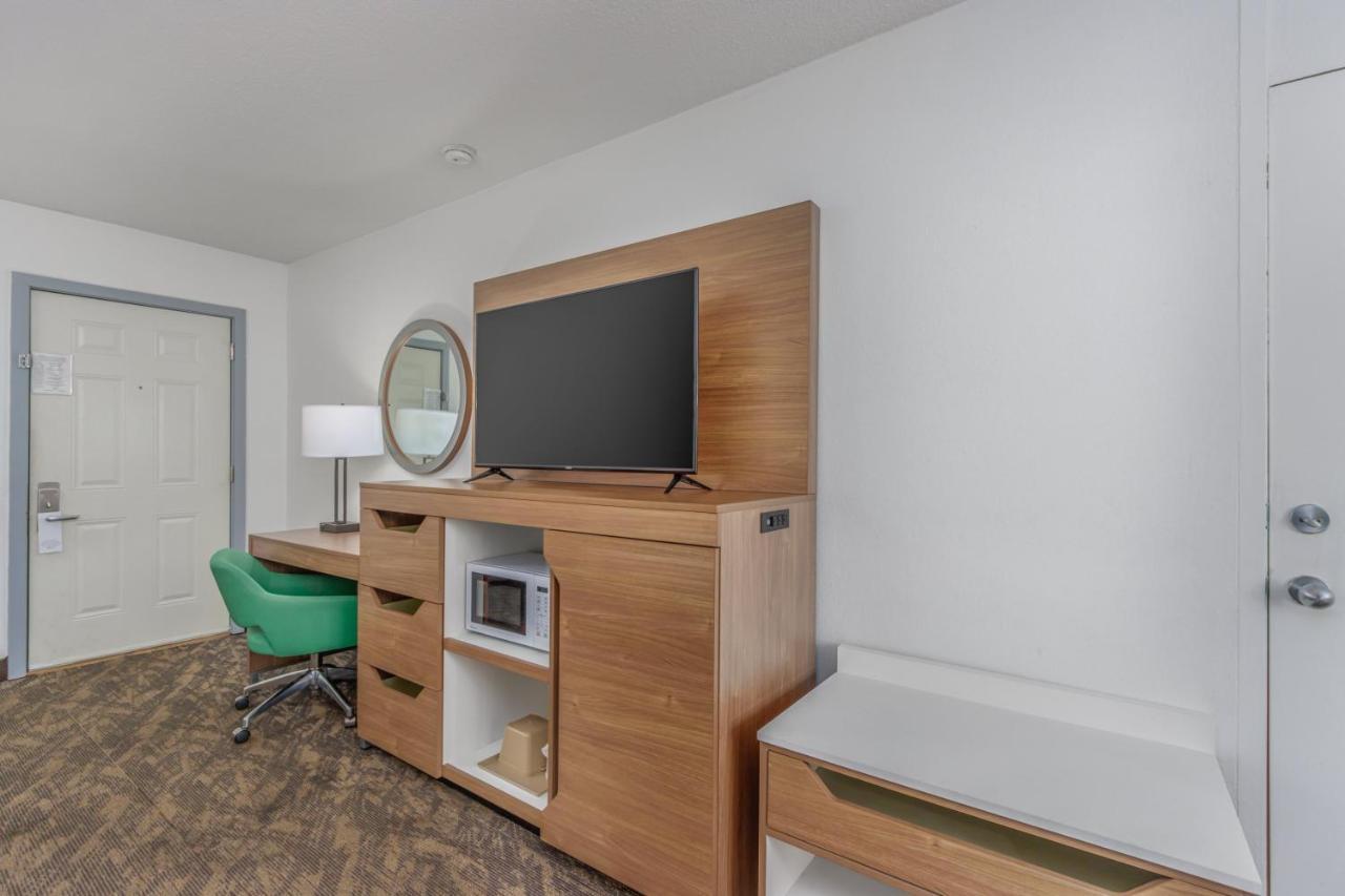 Crossroads Inn & Suites Gatlinburg Extérieur photo