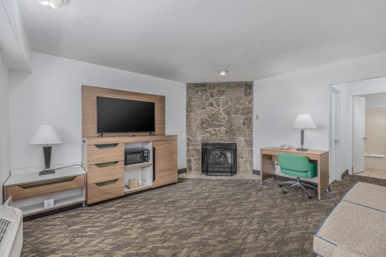 Crossroads Inn & Suites Gatlinburg Extérieur photo