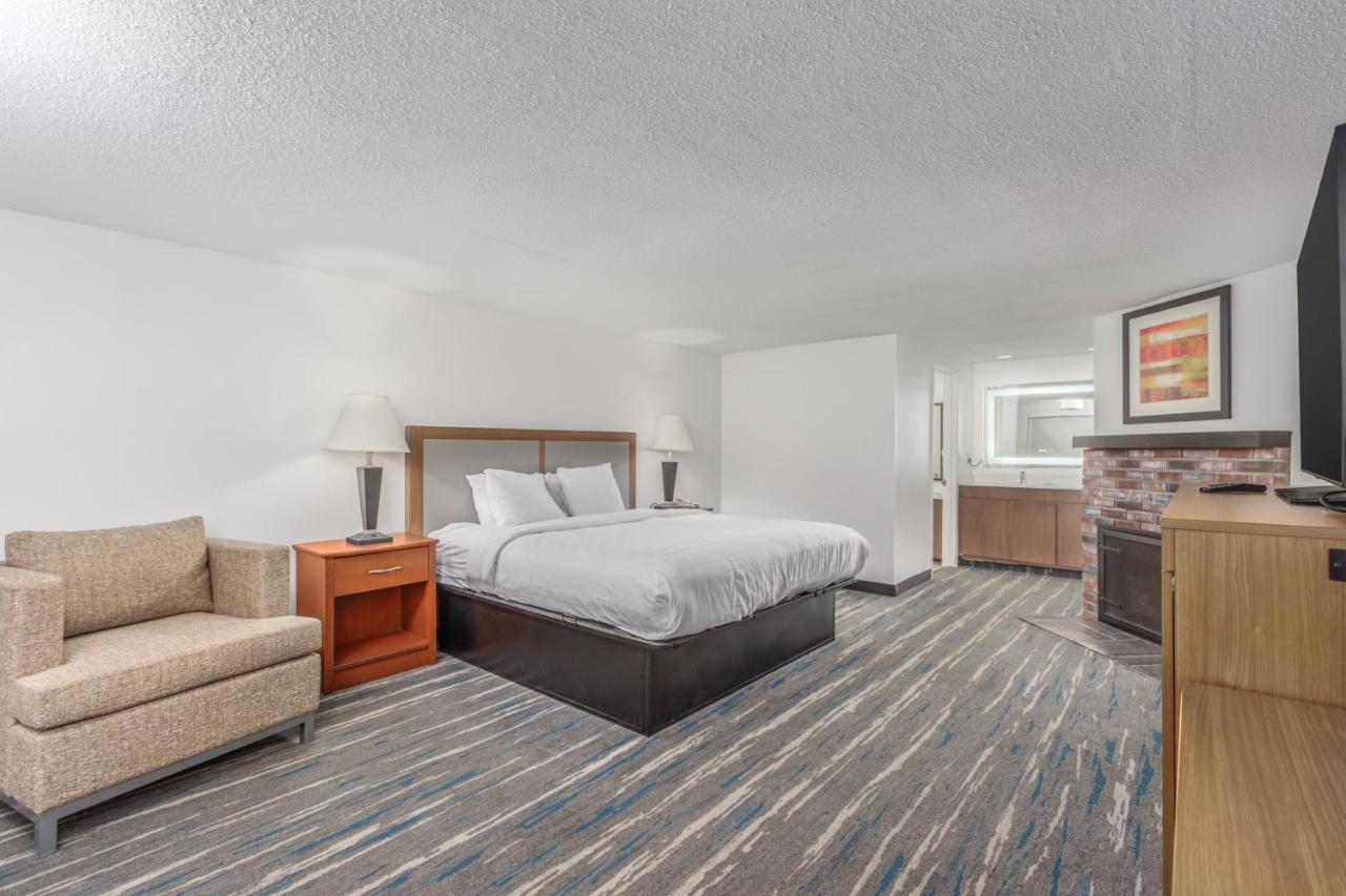 Crossroads Inn & Suites Gatlinburg Extérieur photo